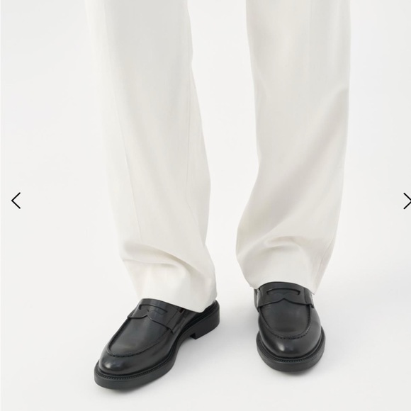 Vagabond Shoes - VAGABOND Womens Black Crocodile Pattern Loafers SIZE 37